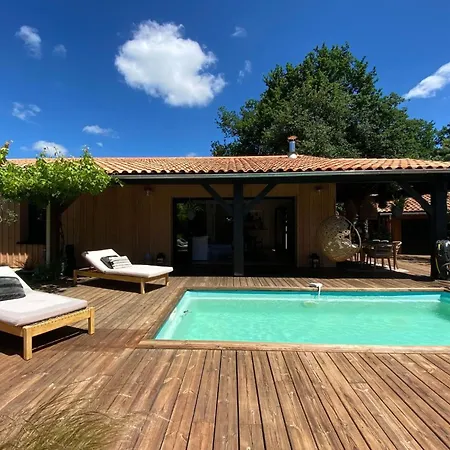 Villa Alhena A Bourg