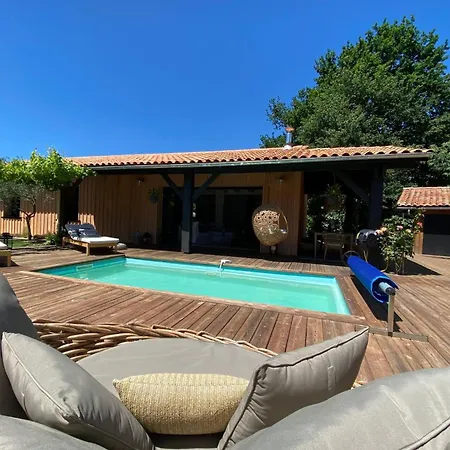 Alhena A With Heated Swimming Pool Willa