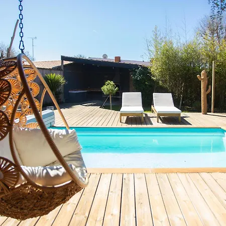 Villa Alhena A Bourg